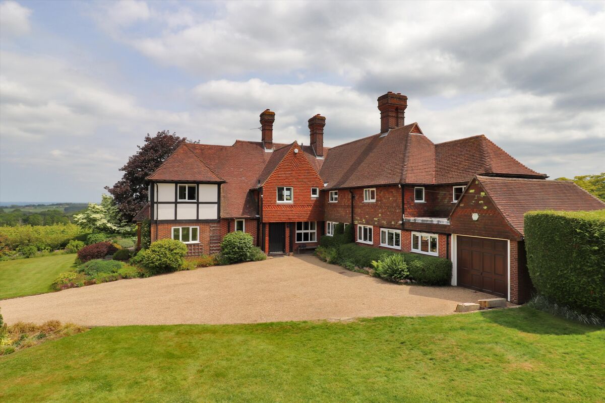 house for sale in Ladham Road, Goudhurst, Cranbrook, Kent, TN17