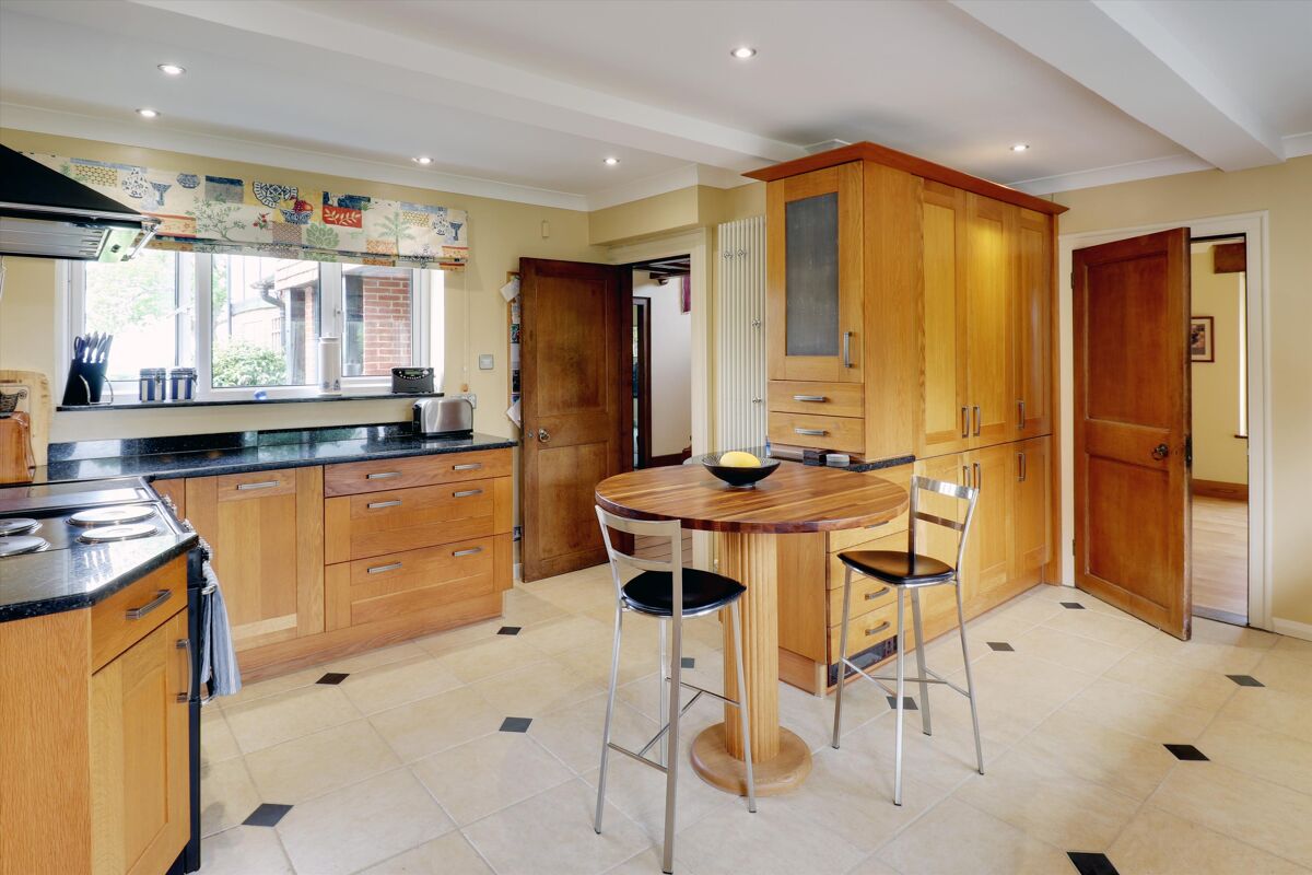 house for sale in Ladham Road, Goudhurst, Cranbrook, Kent, TN17