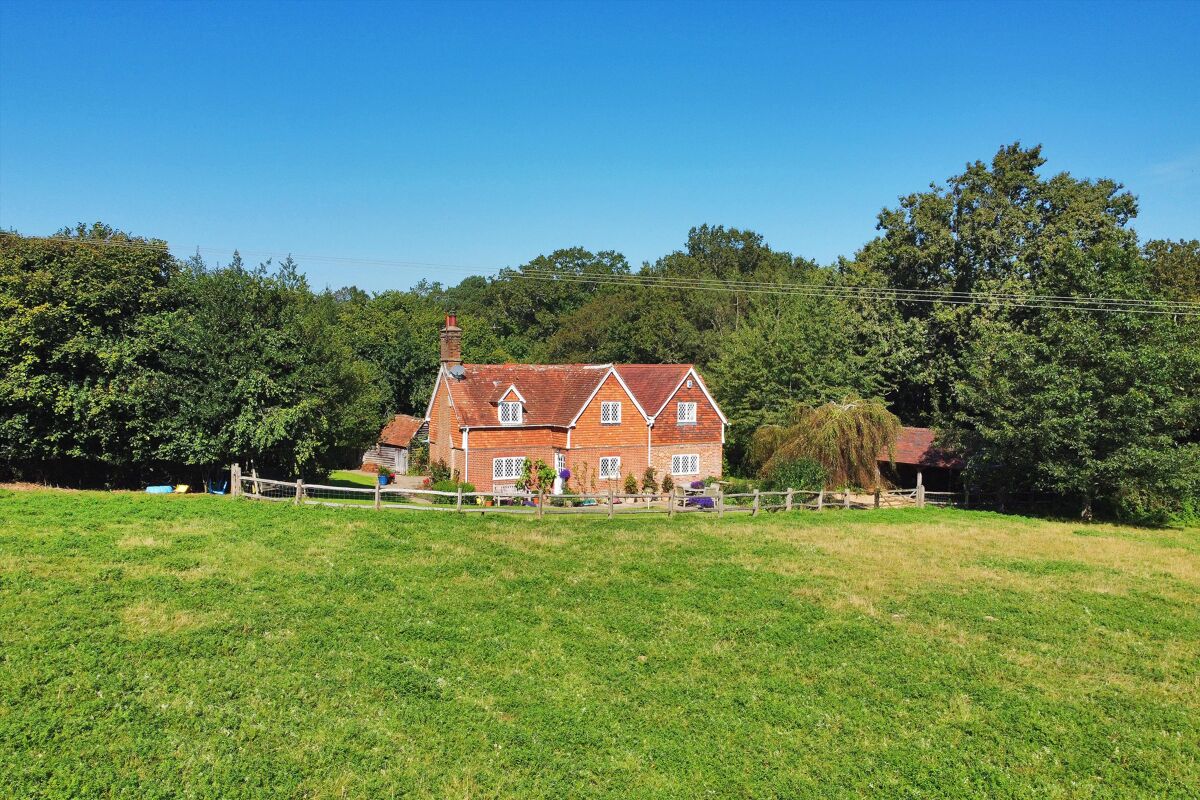 house for sale in Cousley Wood, Wadhurst, East Sussex, TN5