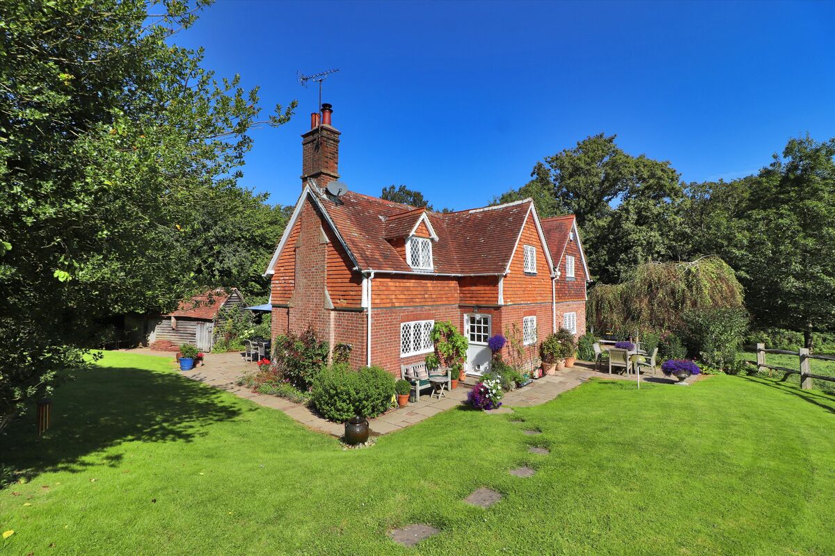 house for sale in Cousley Wood, Wadhurst, East Sussex, TN5 TNW012158994 Knight Frank