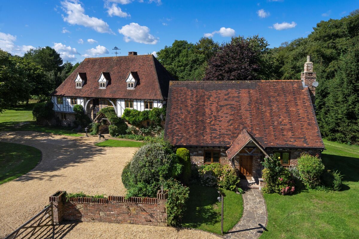 house for sale in Hartfield, East Sussex, TN7 TNW012163042 Knight Frank