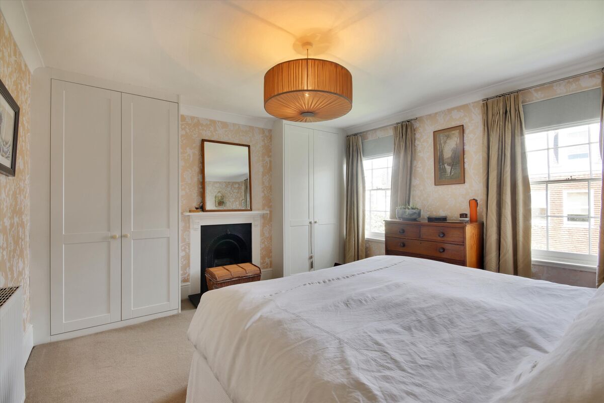 townhouse for sale in Bedford Terrace, Tunbridge Wells, Kent, TN1 TNW012178406 Knight Frank