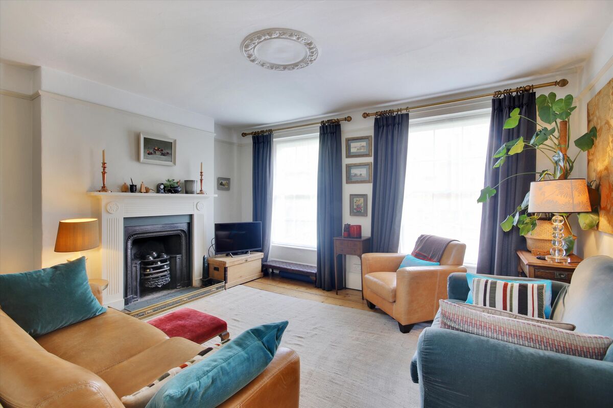 townhouse for sale in Bedford Terrace, Tunbridge Wells, Kent, TN1 TNW012178406 Knight Frank