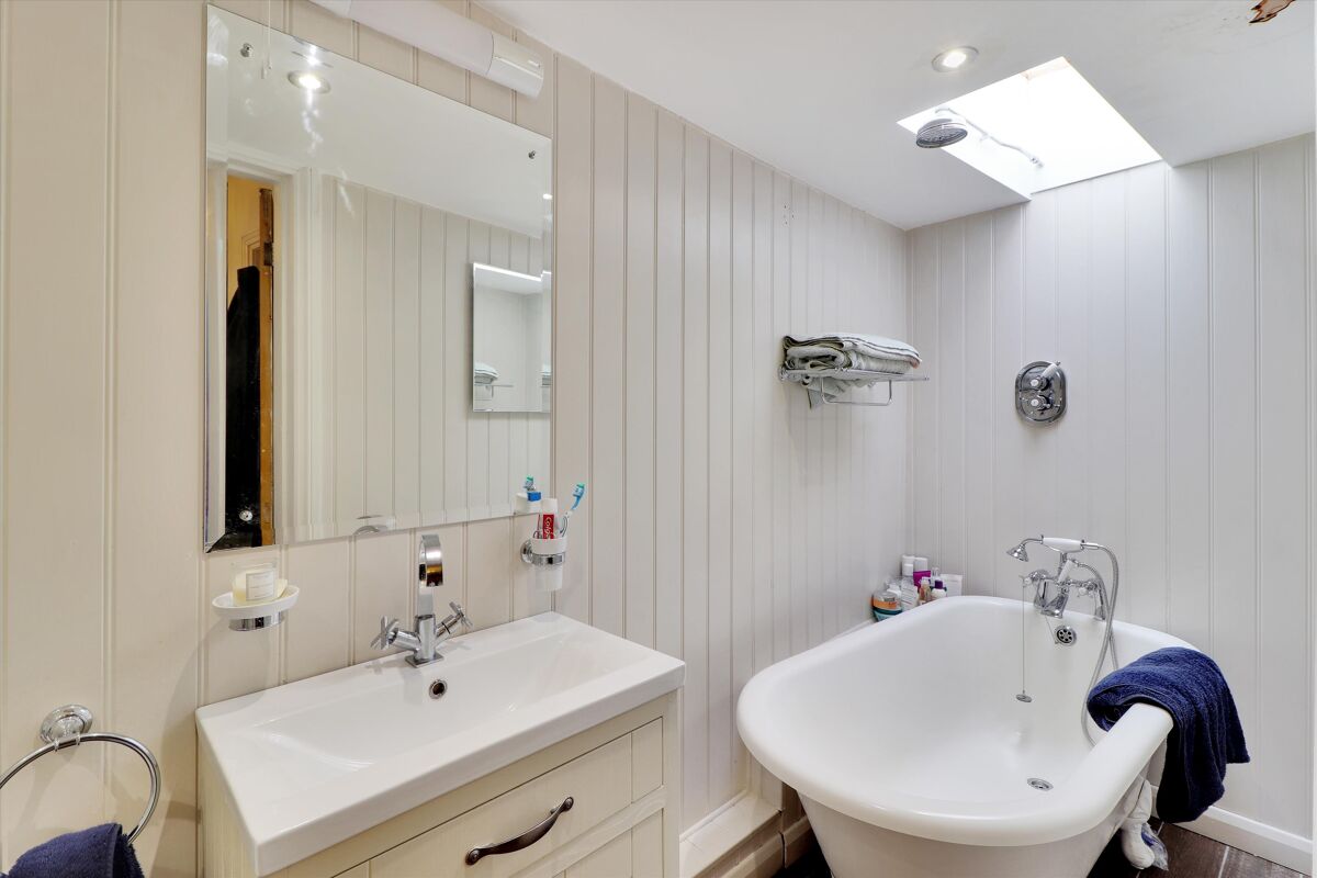 house for sale in South Grove, Tunbridge Wells, Kent, TN1