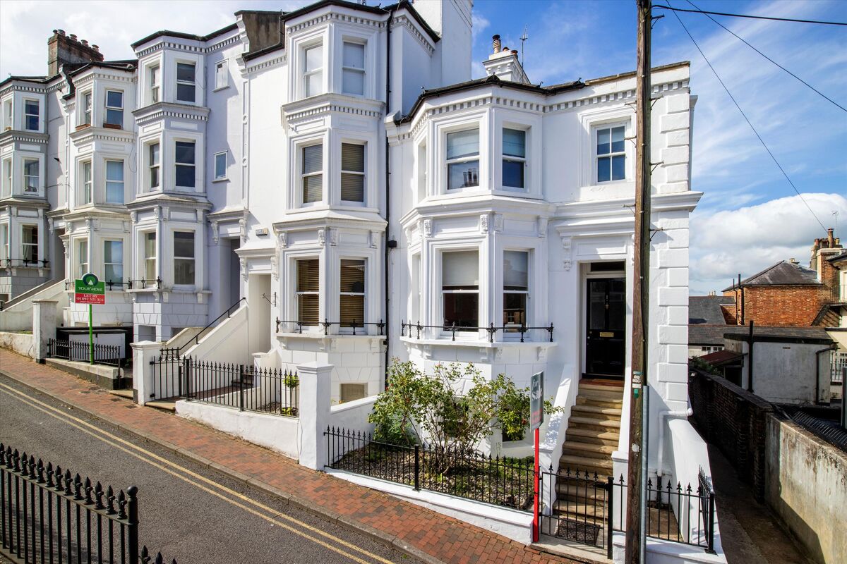 house for sale in South Grove, Tunbridge Wells, Kent, TN1