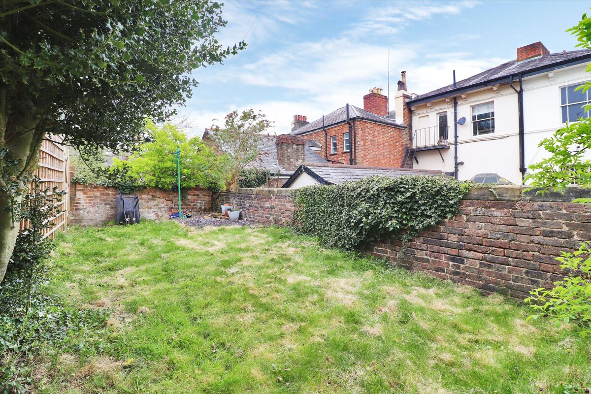 house for sale in South Grove, Tunbridge Wells, Kent, TN1