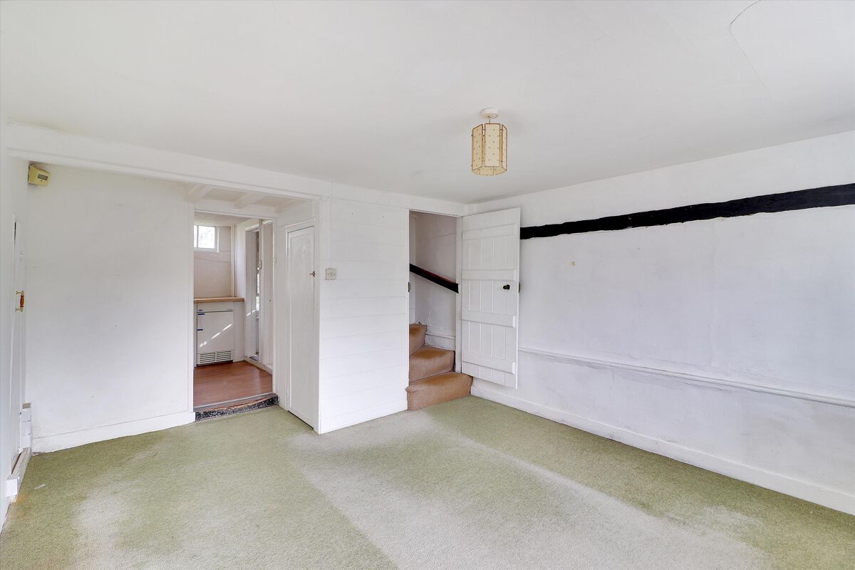 house for sale in High Street, Hawkhurst, Cranbrook, Kent, TN18 TNW012191756 Knight Frank