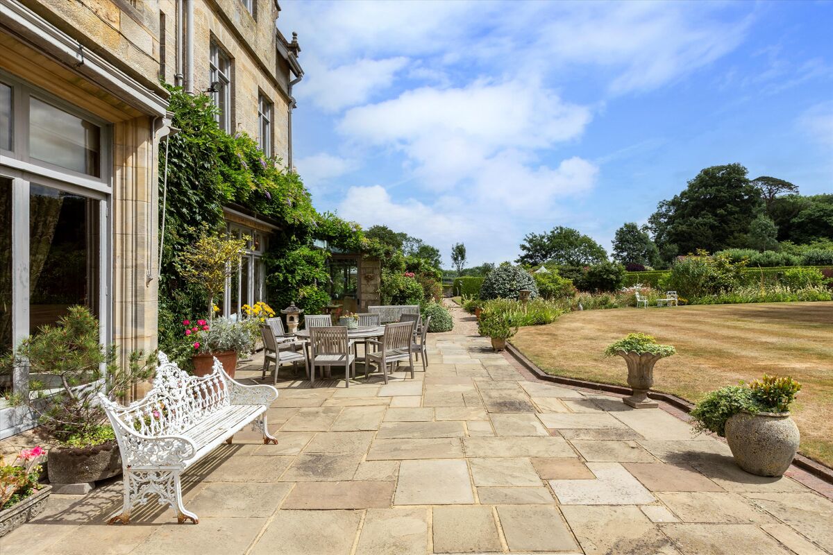 house for sale in Ashurst Wood, East Grinstead, East Sussex, RH19