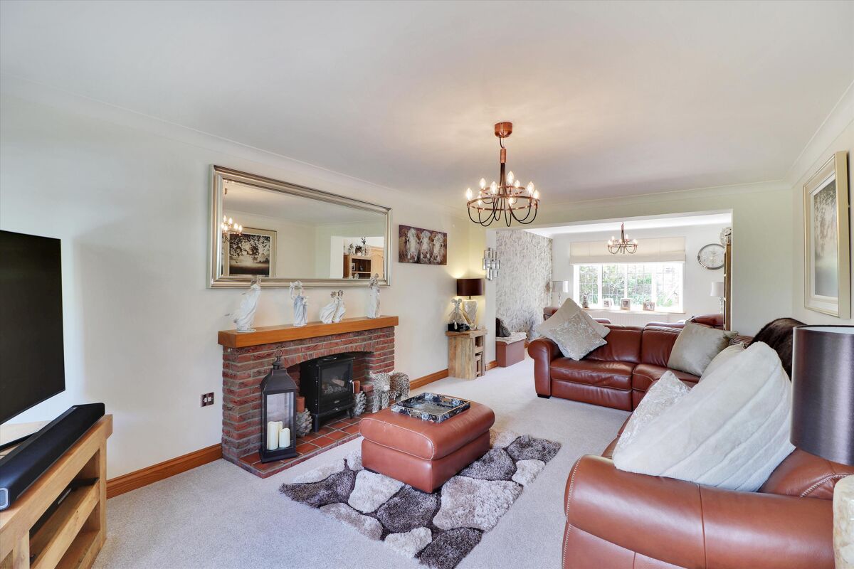 house for sale in Harland Way, Southborough, Tunbridge Wells, Kent, TN4