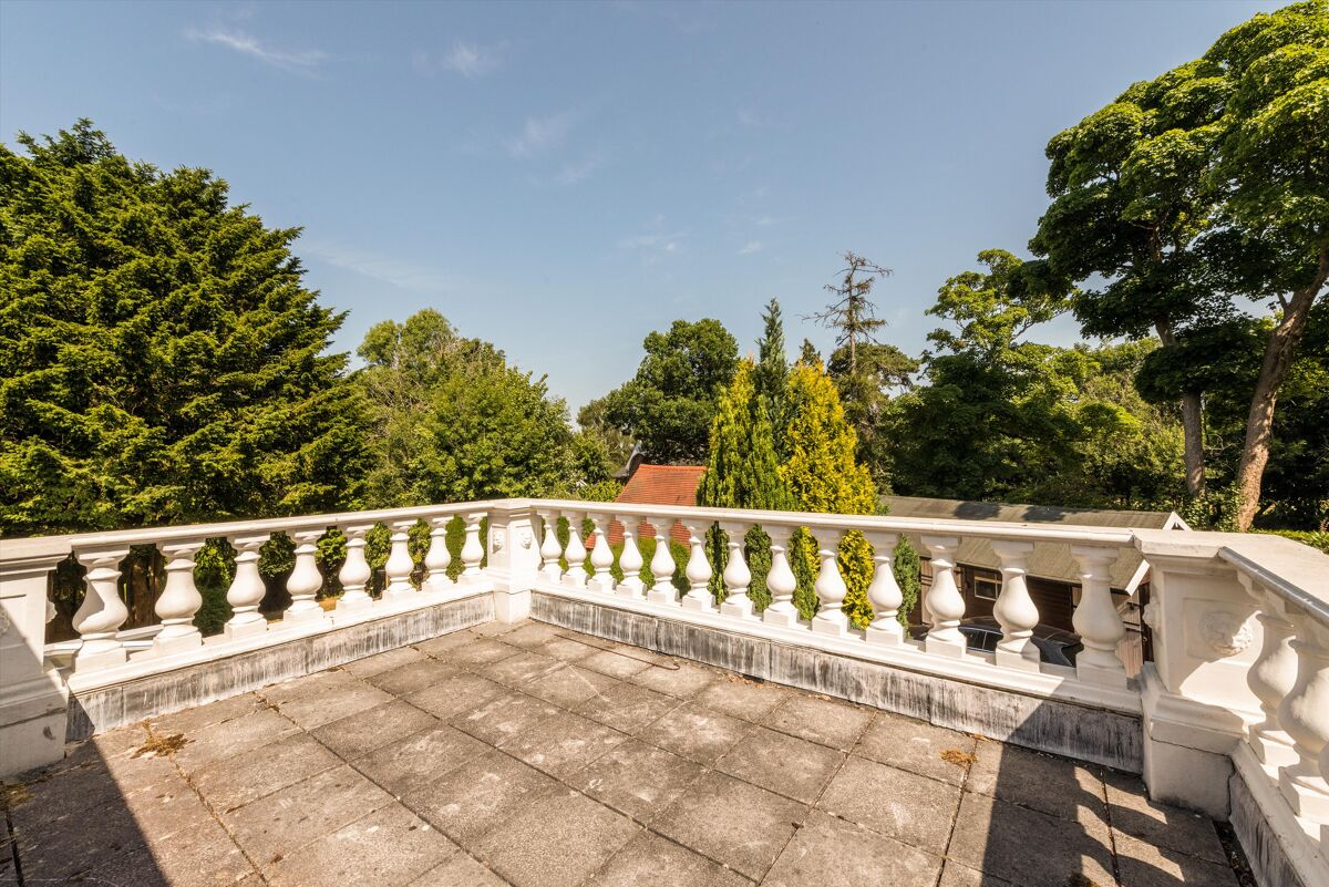 house for sale in London Road, Crowborough, East Sussex, TN6