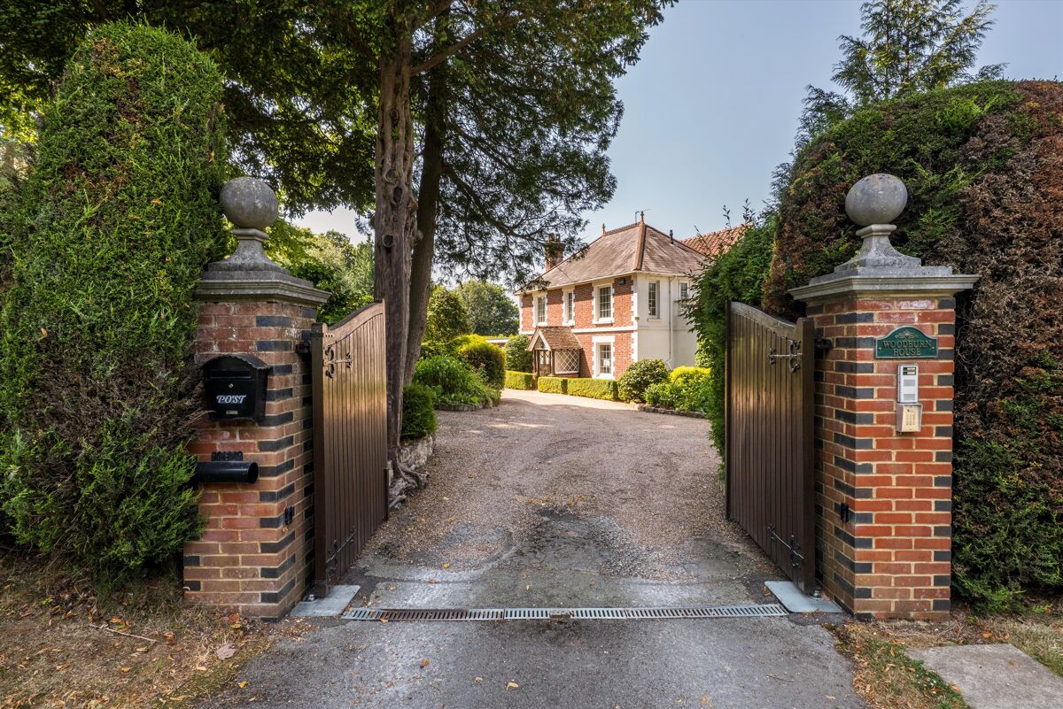 house for sale in London Road, Crowborough, East Sussex, TN6