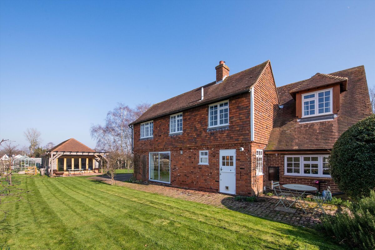 house for sale in Churn Lane, Horsmonden, Tonbridge, Kent, TN12