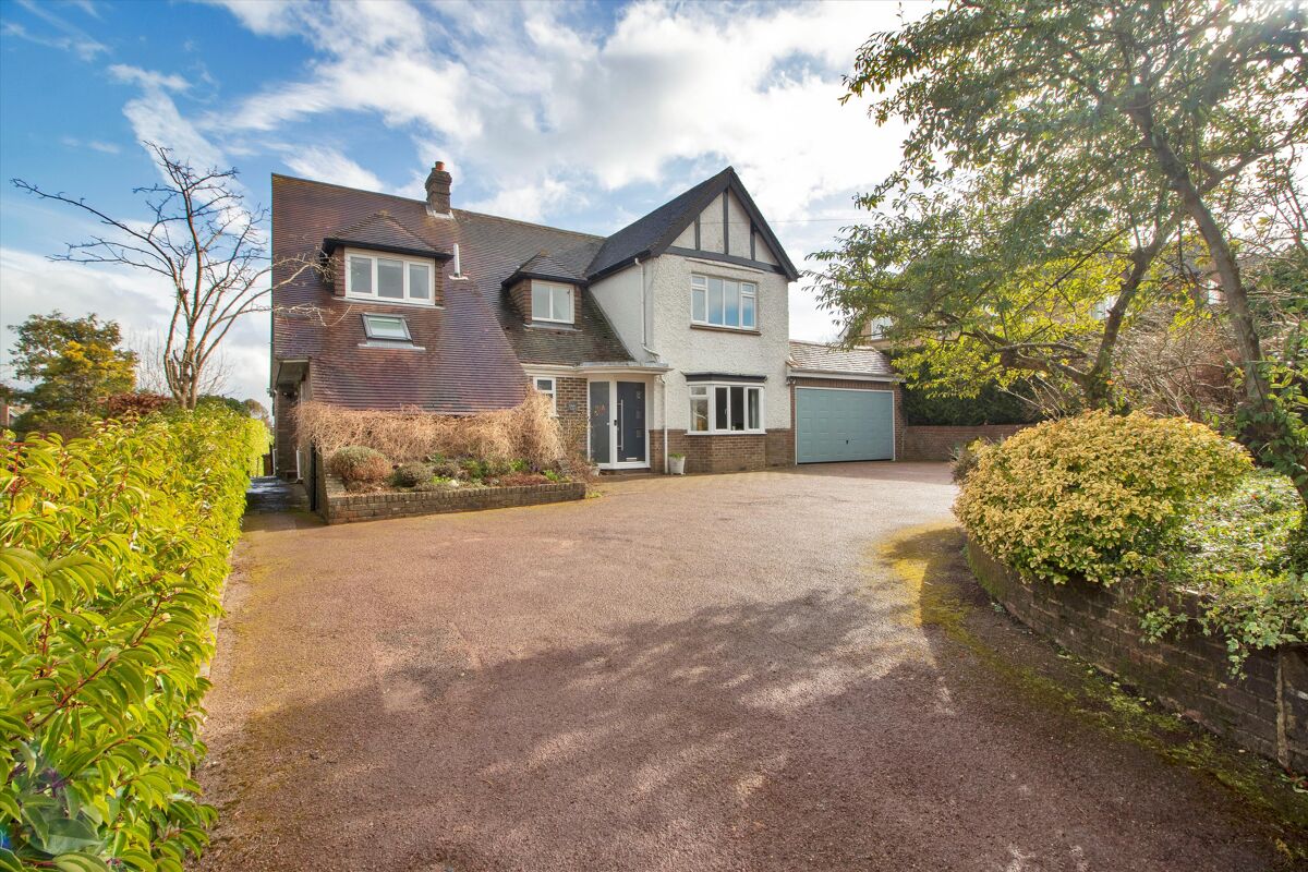 house for sale in Turners Green Lane, Sparrows Green, Wadhurst, East