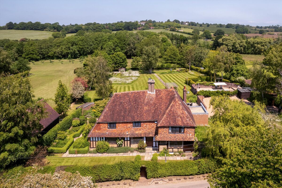 house for sale in Ladham Road, Goudhurst, Cranbrook, Kent, TN17