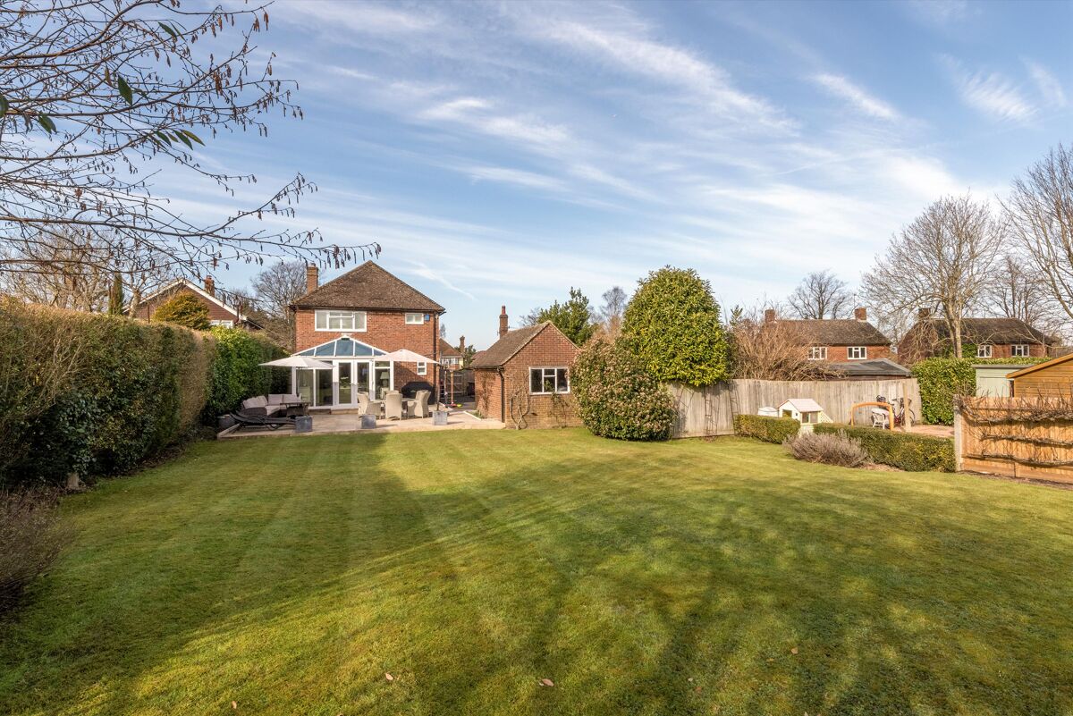 house for sale in Amberleaze Drive, Pembury, Tunbridge Wells, Kent, TN2