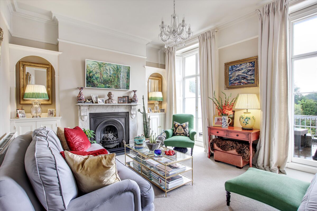 townhouse for sale in Calverley Park Crescent, Tunbridge Wells, Kent