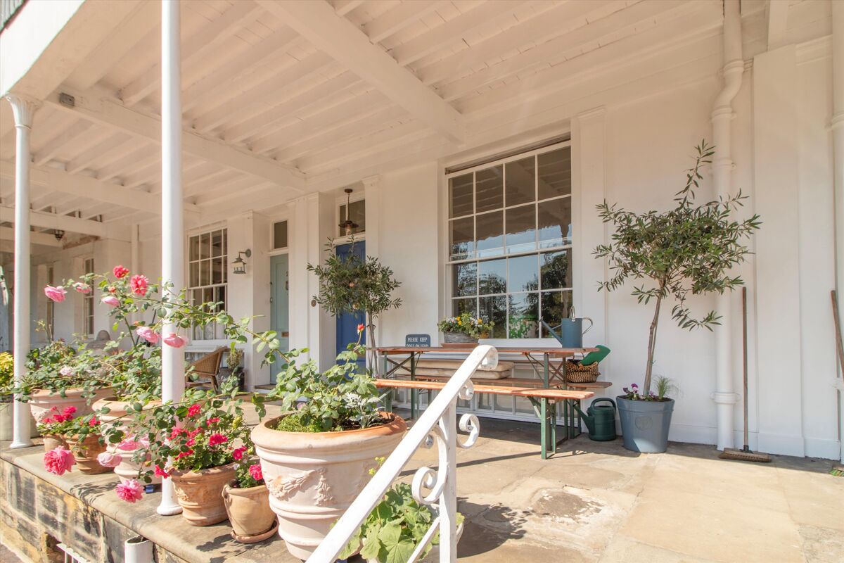 townhouse for sale in Calverley Park Crescent, Tunbridge Wells, Kent