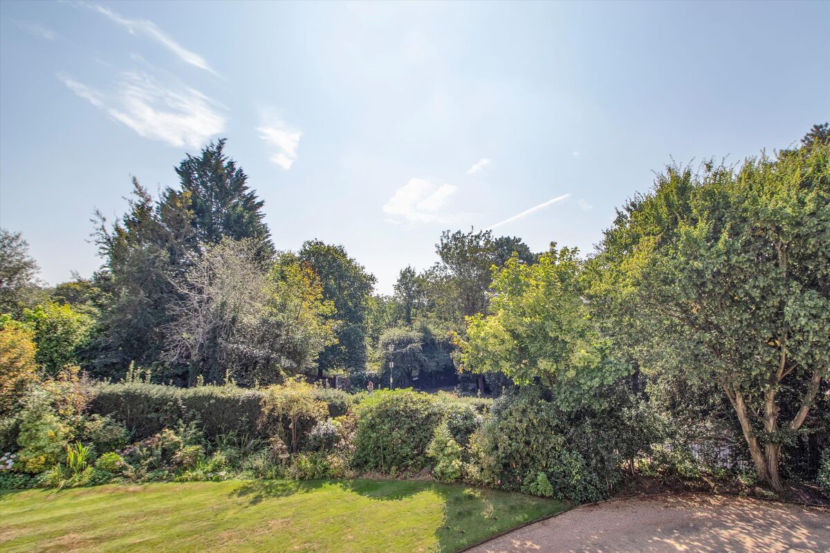 townhouse for sale in Calverley Park Crescent, Tunbridge Wells, Kent