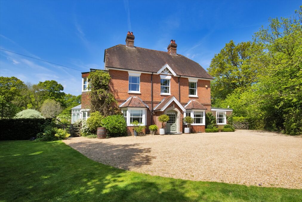Image of Station Road, Stonegate, Wadhurst, East Sussex, TN5
