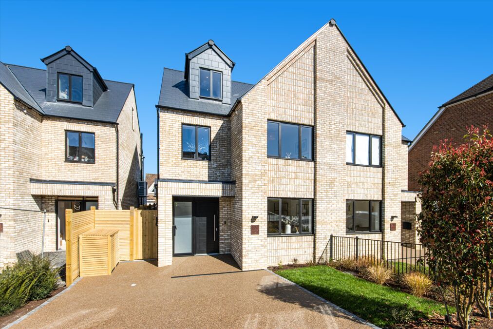 Image of London Road, Southborough, TN4