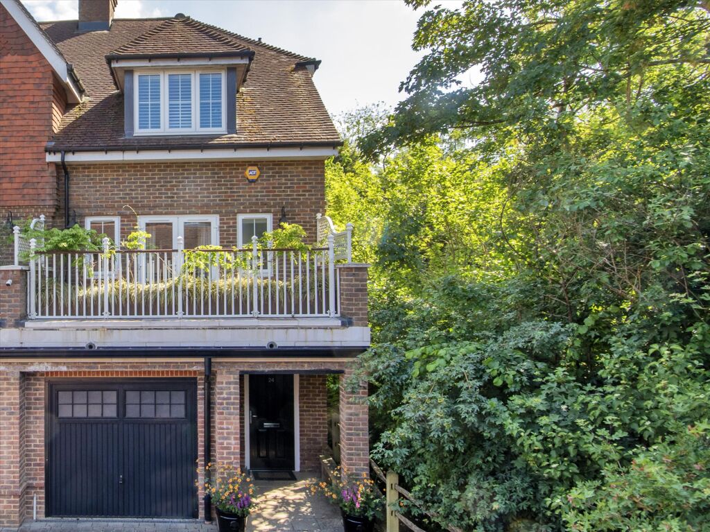 Image of Huntingdon Avenue, Tunbridge Wells, Kent, TN4