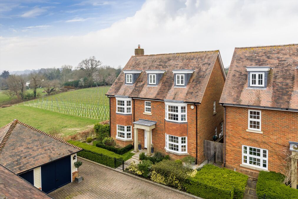 Image of Lower St Marys, Ticehurst, Wadhurst, East Sussex, TN5