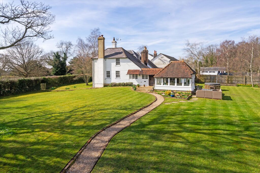 Image of High Street, Wallcrouch, Wadhurst, East Sussex, TN5