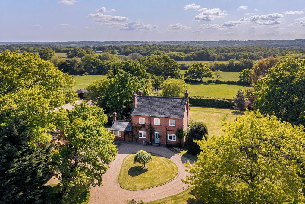 Image of Redbrook Street, Woodchurch, Ashford, Kent, TN26