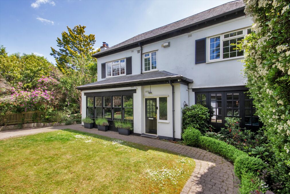 Image of Broadwater Down, Tunbridge Wells, Kent, TN2