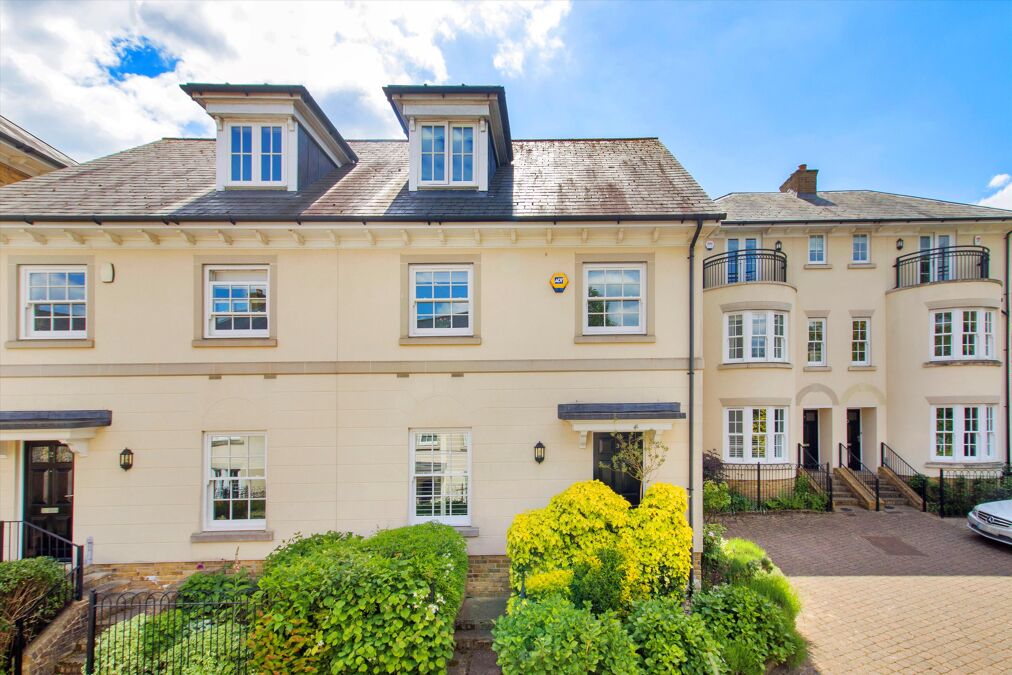 Image of Montacute Mews, Tunbridge Wells, Kent, TN2