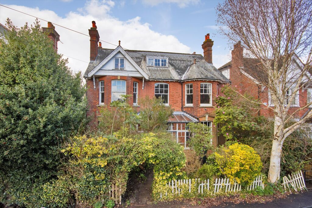 Image of Oakdale Road, Tunbridge Wells, Kent TN4