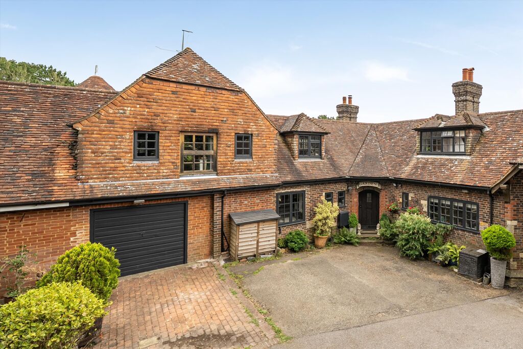 Image of Bassetts Lane, Wadhurst Road, Mark Cross, East Sussex TN6