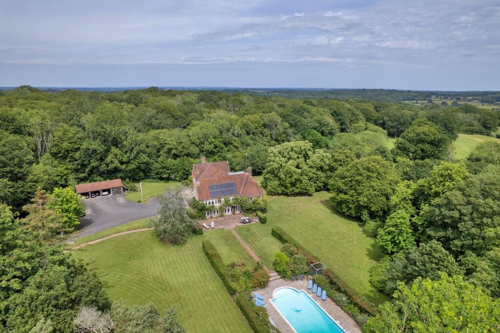 Image of Doucegrove Lane, Northiam, Rye, East Sussex TN31