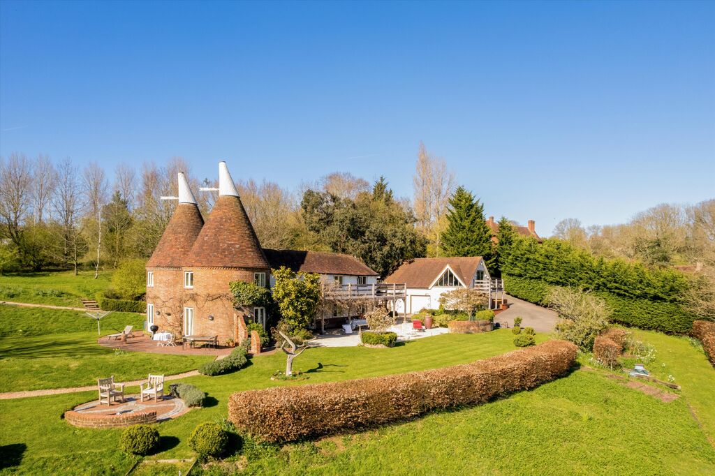 Image of Cranbrook Road, Goudhurst, Cranbrook, Kent TN17