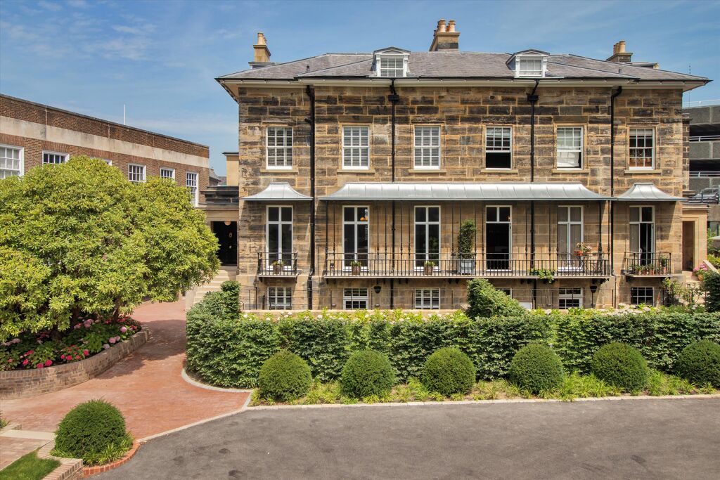 Image of Crescent Road, Tunbridge Wells, Kent TN1