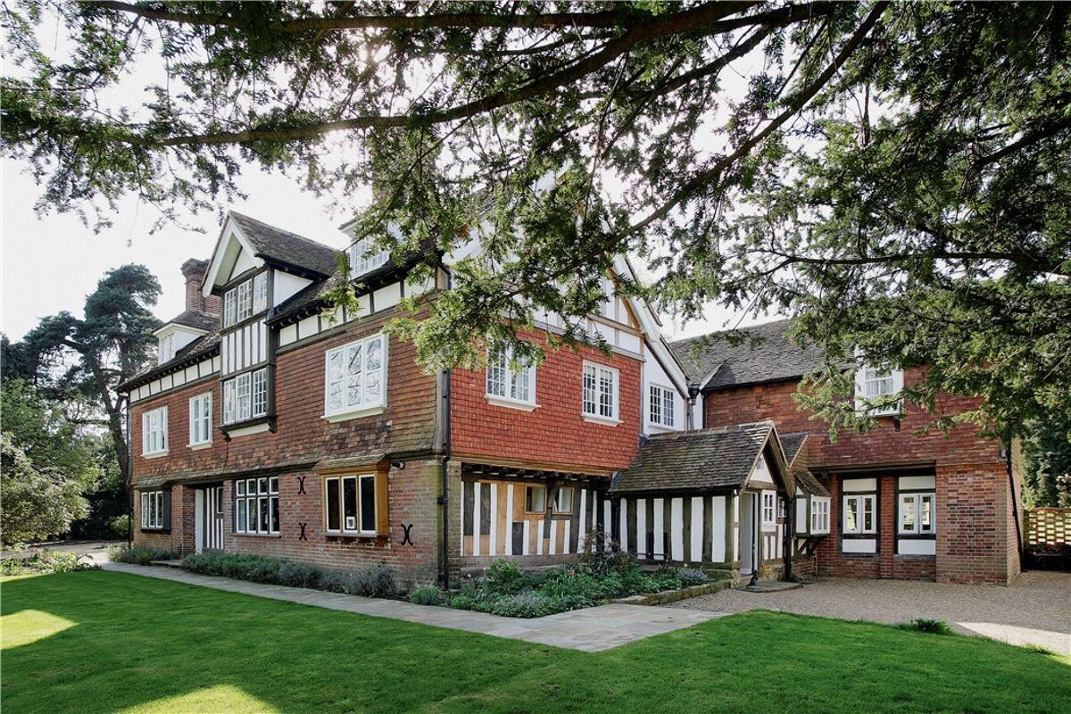 house for sale in Slip Mill Road, Hawkhurst, Cranbrook, Kent, TN18