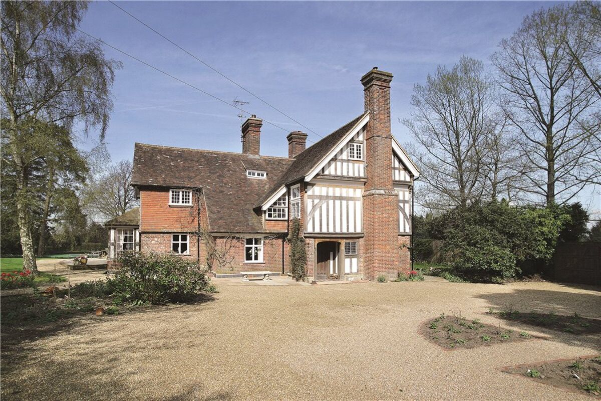 house for sale in Slip Mill Road, Hawkhurst, Cranbrook, Kent, TN18