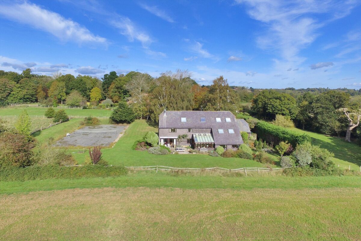 house for sale in Stream Lane, Hawkhurst, Cranbrook, Kent, TN18