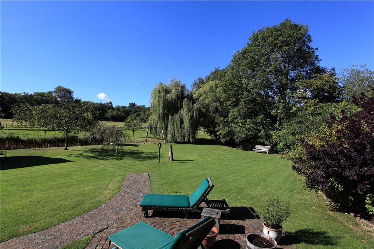 house for sale in Dodges Farm Cottages, Goudhurst Road, Marden