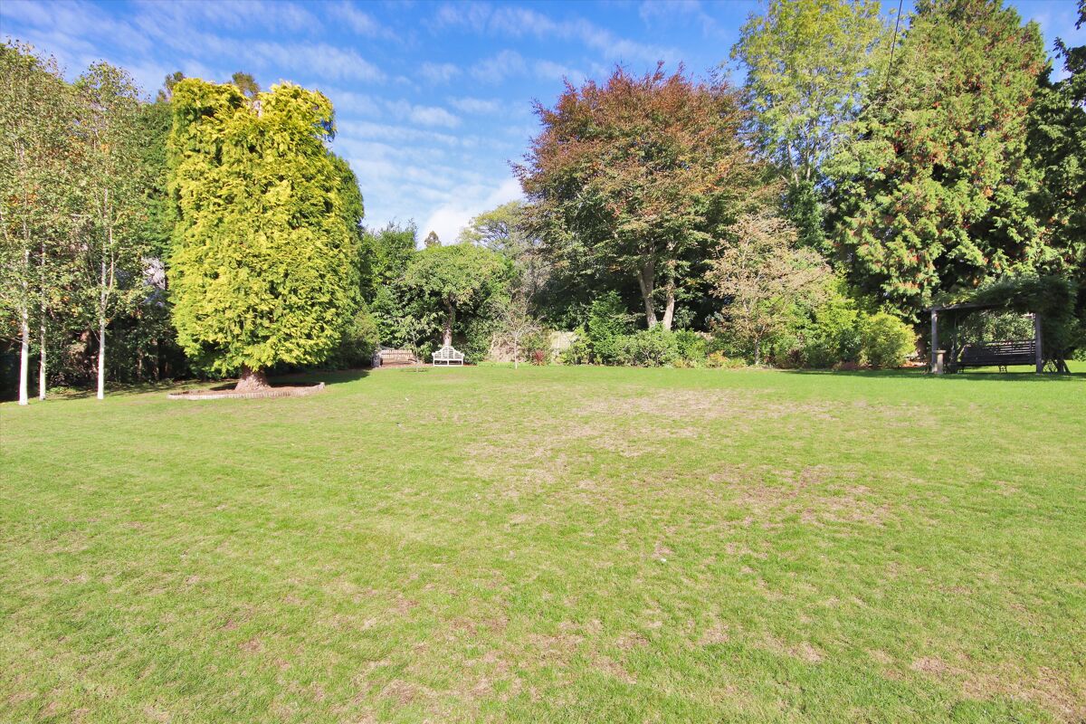 house for sale in Nevill Park, Tunbridge Wells, Kent, TN4 TNW120274