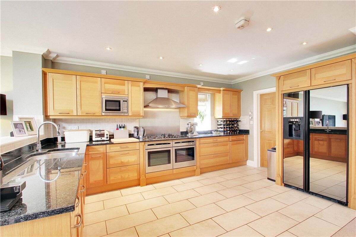 house for sale in London Road, Southborough, Tunbridge Wells, Kent, TN4