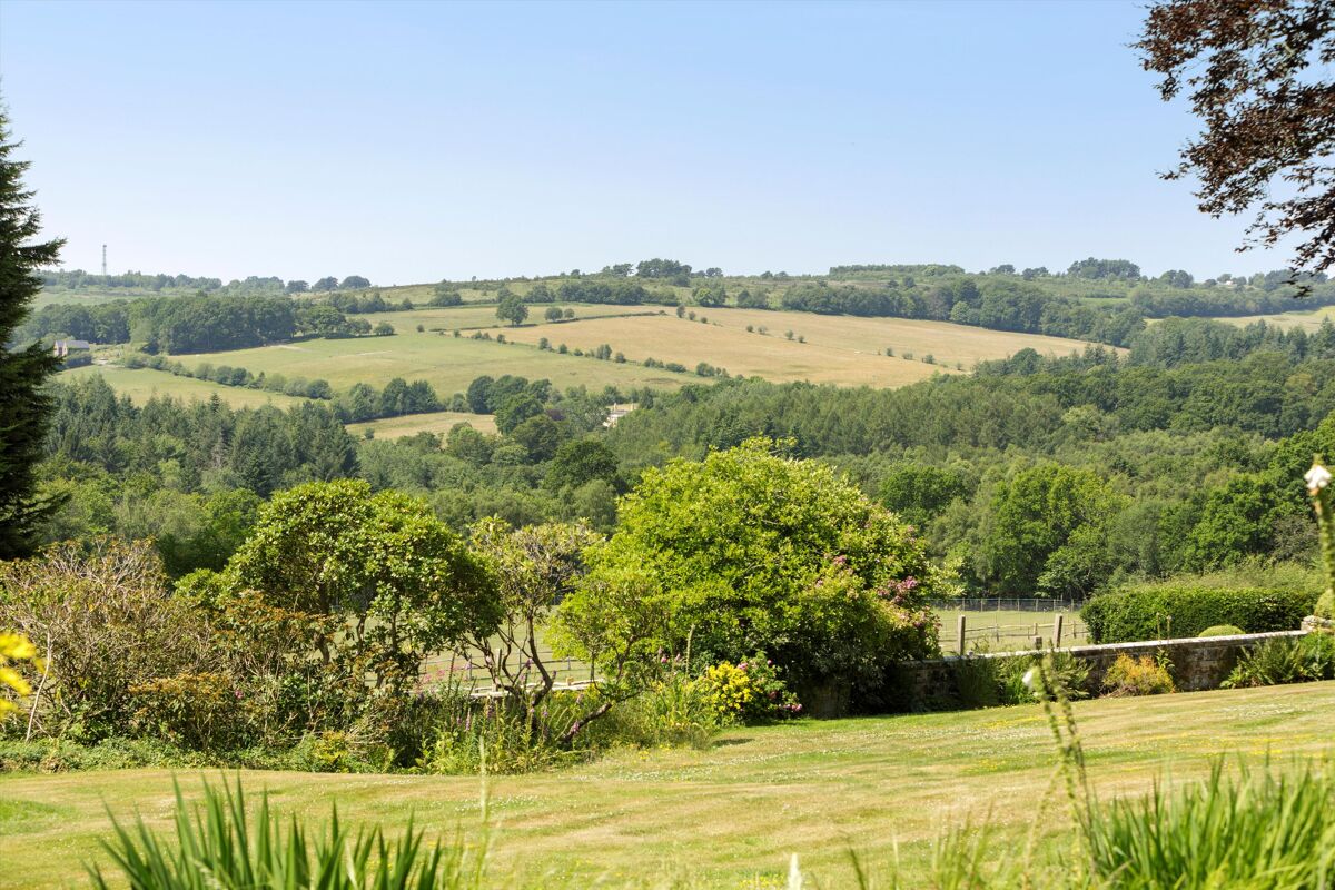 house for sale in Warren Road, Crowborough, East Sussex, TN6