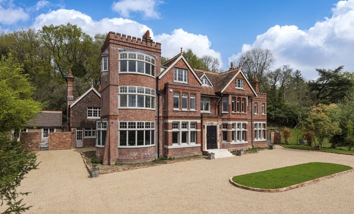 house for sale in Steep Road, Crowborough, East Sussex, TN6 TNW150069