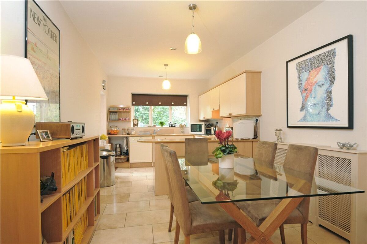 house for sale in Frant Road, Tunbridge Wells, Kent, TN2 TNW150074