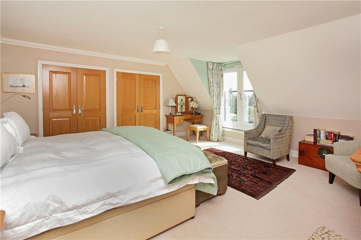 house for sale in Holmewood Ridge, Langton Green, Tunbridge Wells, Kent