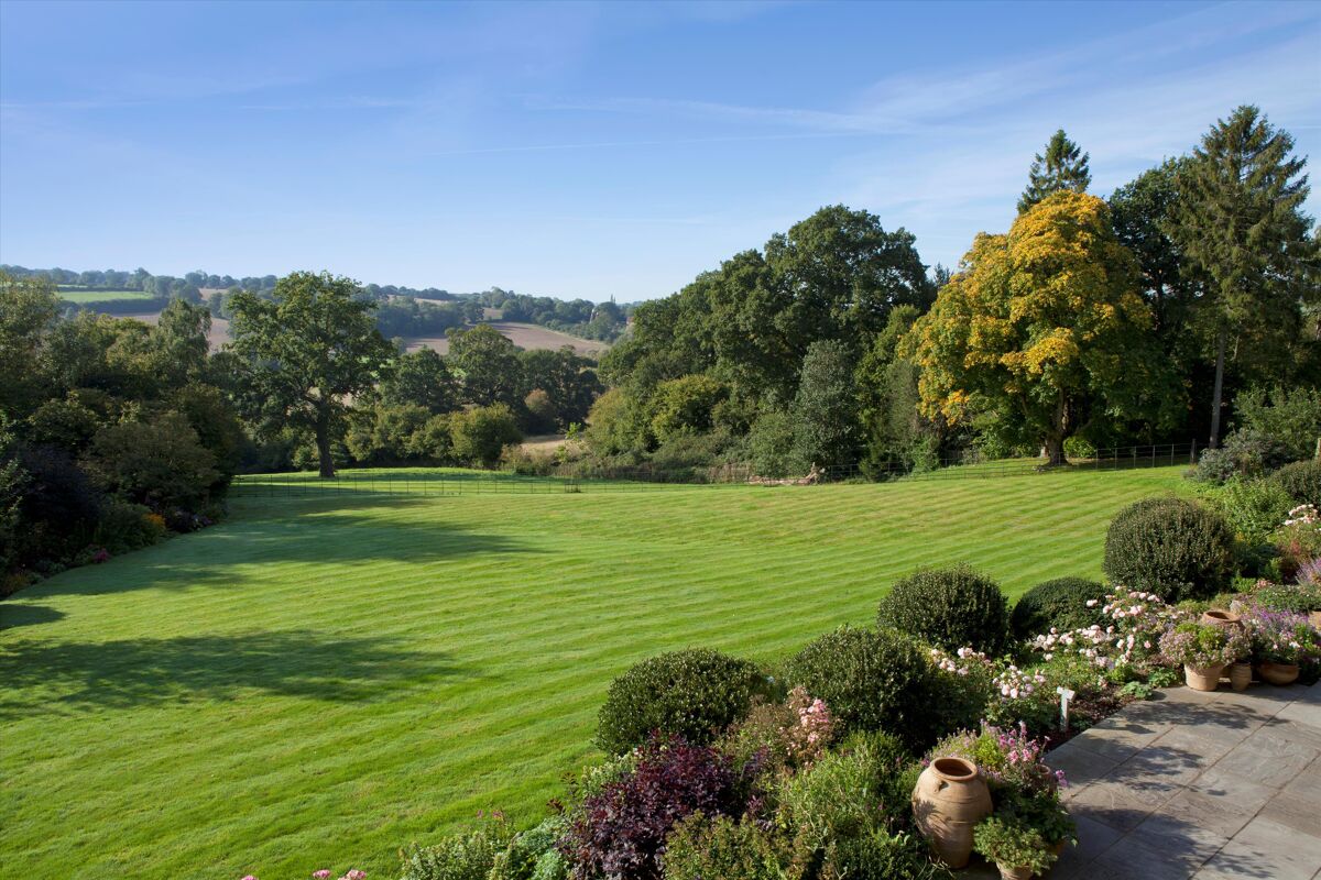 house for sale in Saints Hill, Penshurst, Kent, TN11 TNW150309