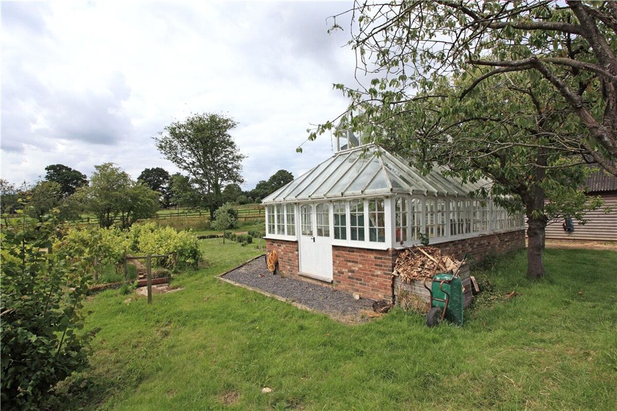 house for sale in Hartley Road, Cranbrook, Kent, TN17 TNW160158