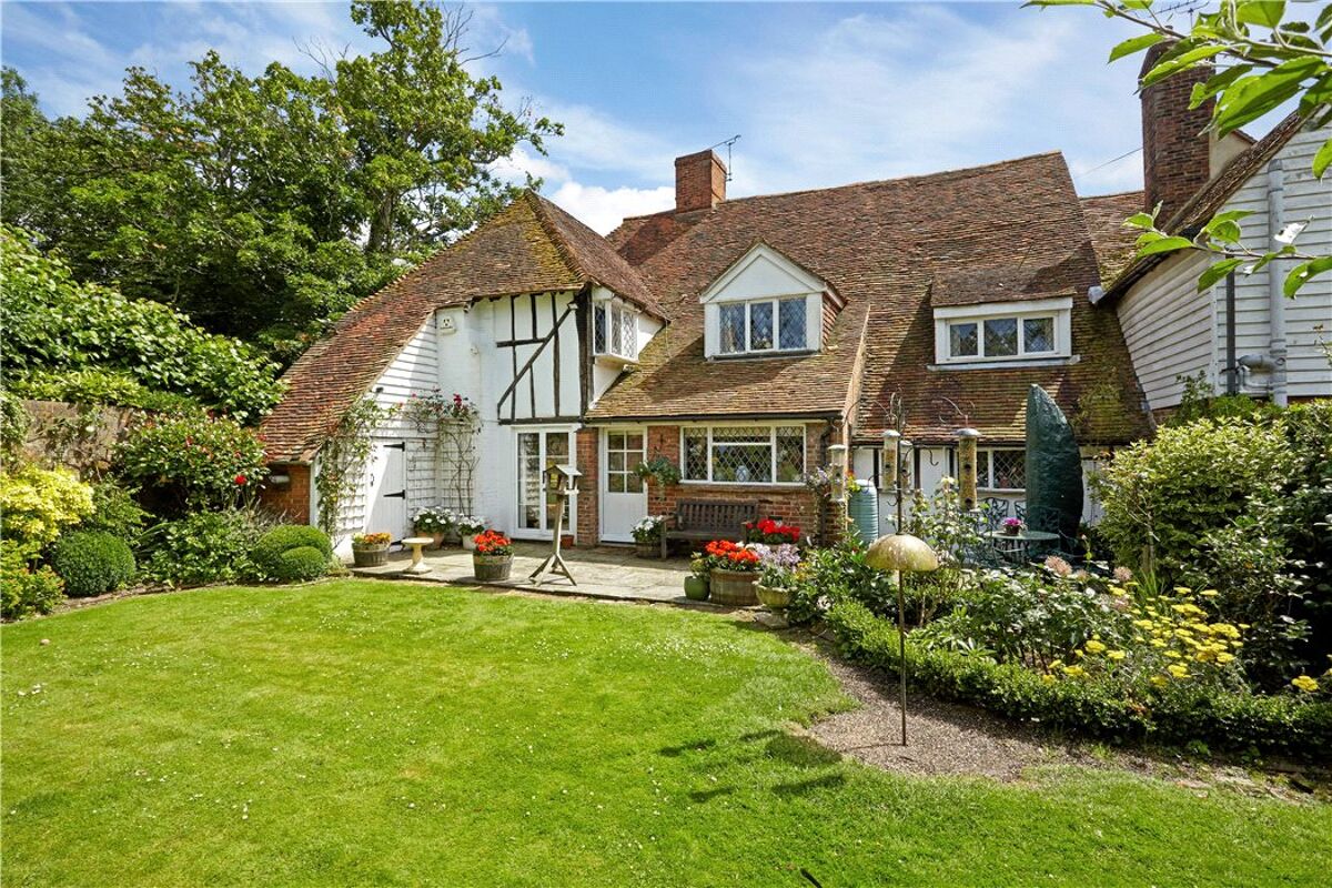 house for sale in The Street, Smarden, Ashford, Kent, TN27 TNW160159 Knight Frank house for sale in The Street, Smarden, Ashford, Kent, TN27 TNW160159 Knight Frank