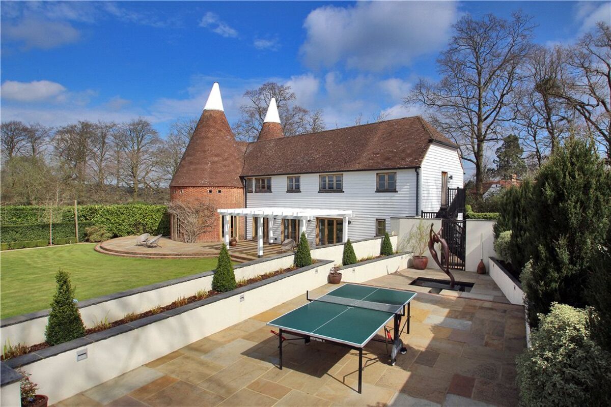 house for sale in Water Lane, Hawkhurst, Cranbrook, Kent, TN18