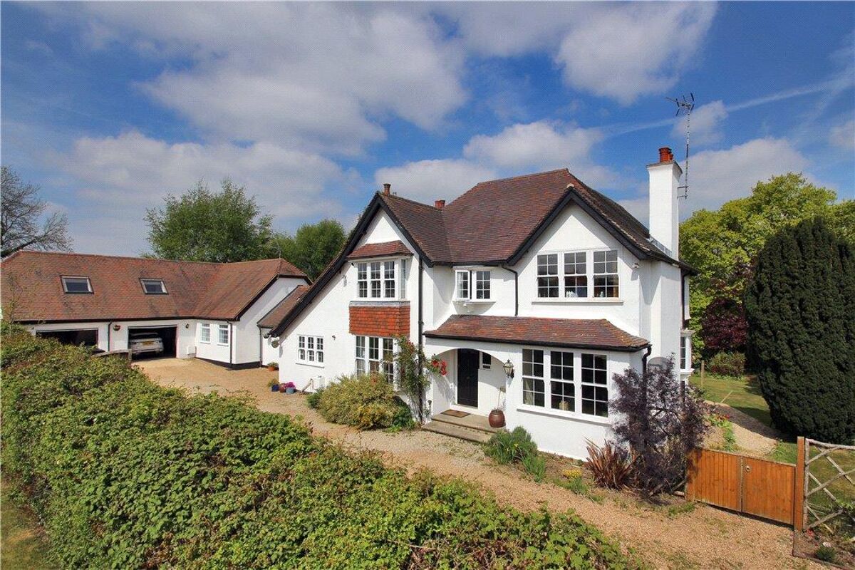 house for sale in New Road, Rotherfield, Crowborough, East Sussex, TN6